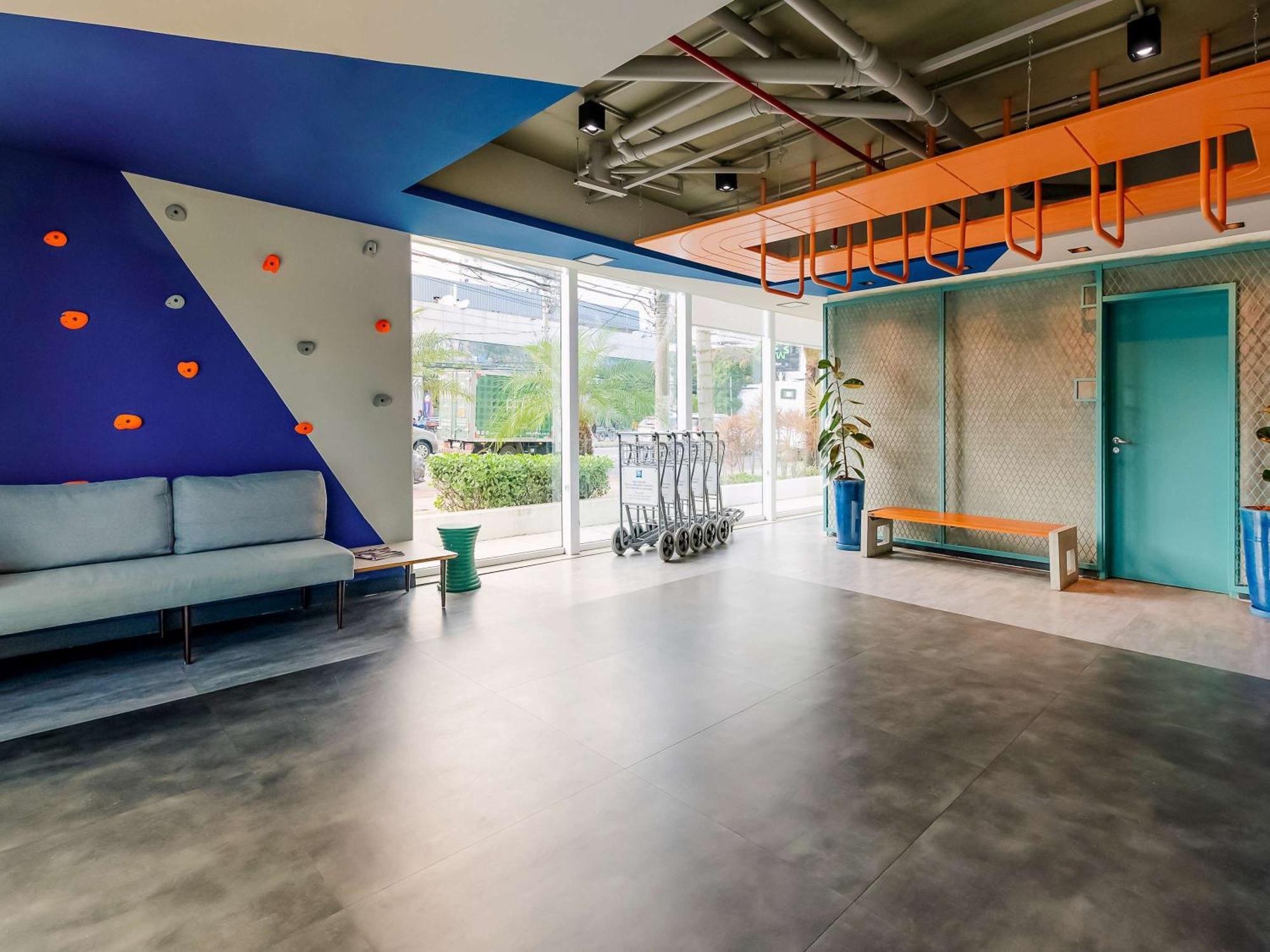 Ibis Budget Vitoria Exterior photo