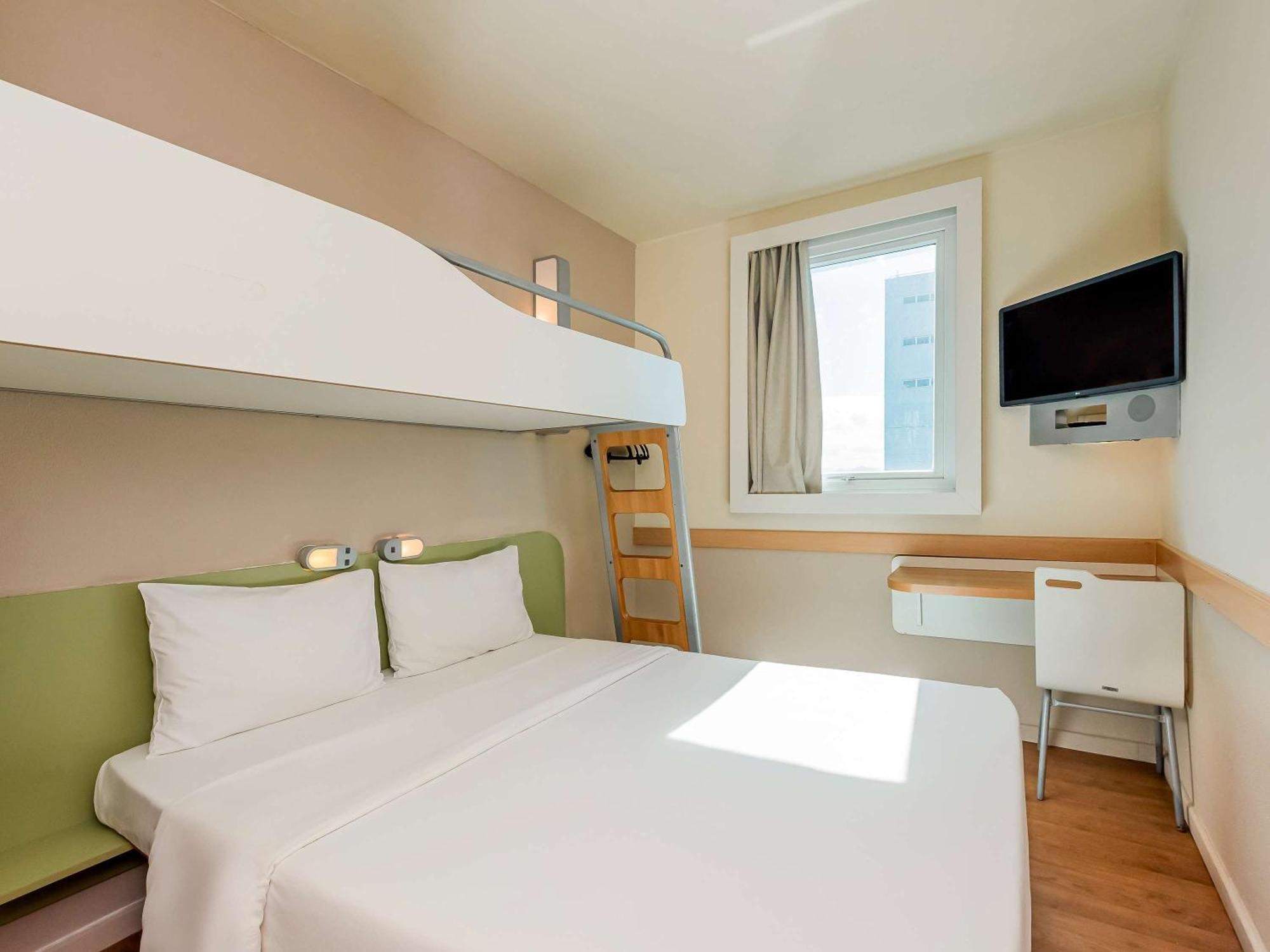 Ibis Budget Vitoria Exterior photo