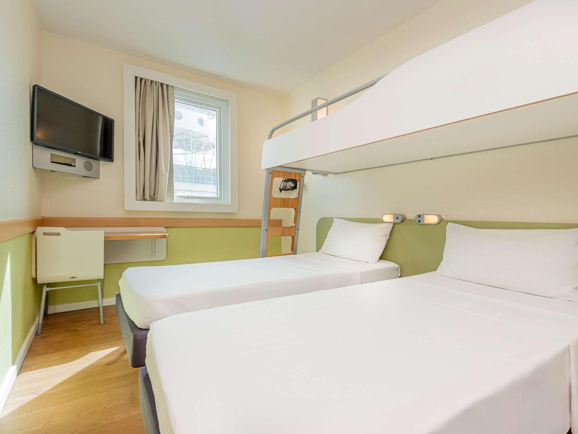 Ibis Budget Vitoria Exterior photo