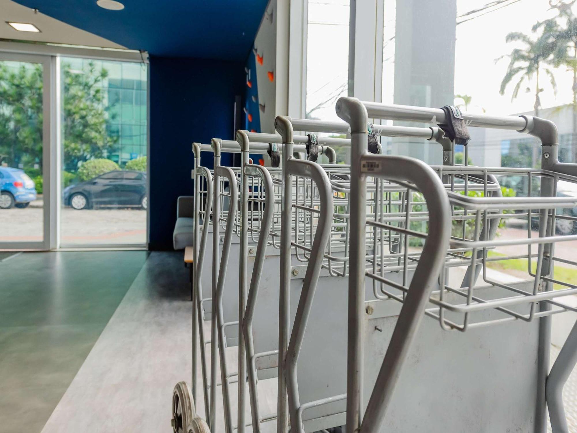 Ibis Budget Vitoria Exterior photo