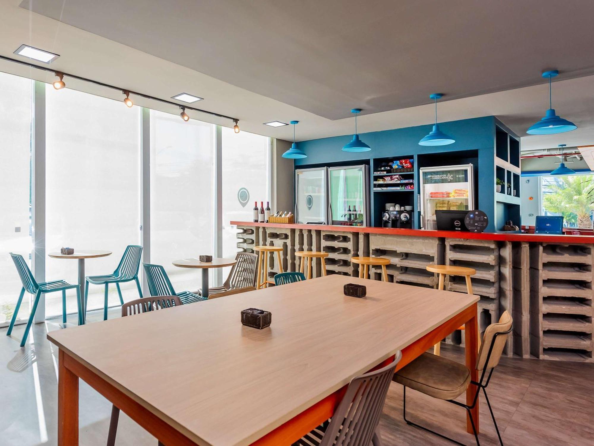 Ibis Budget Vitoria Exterior photo