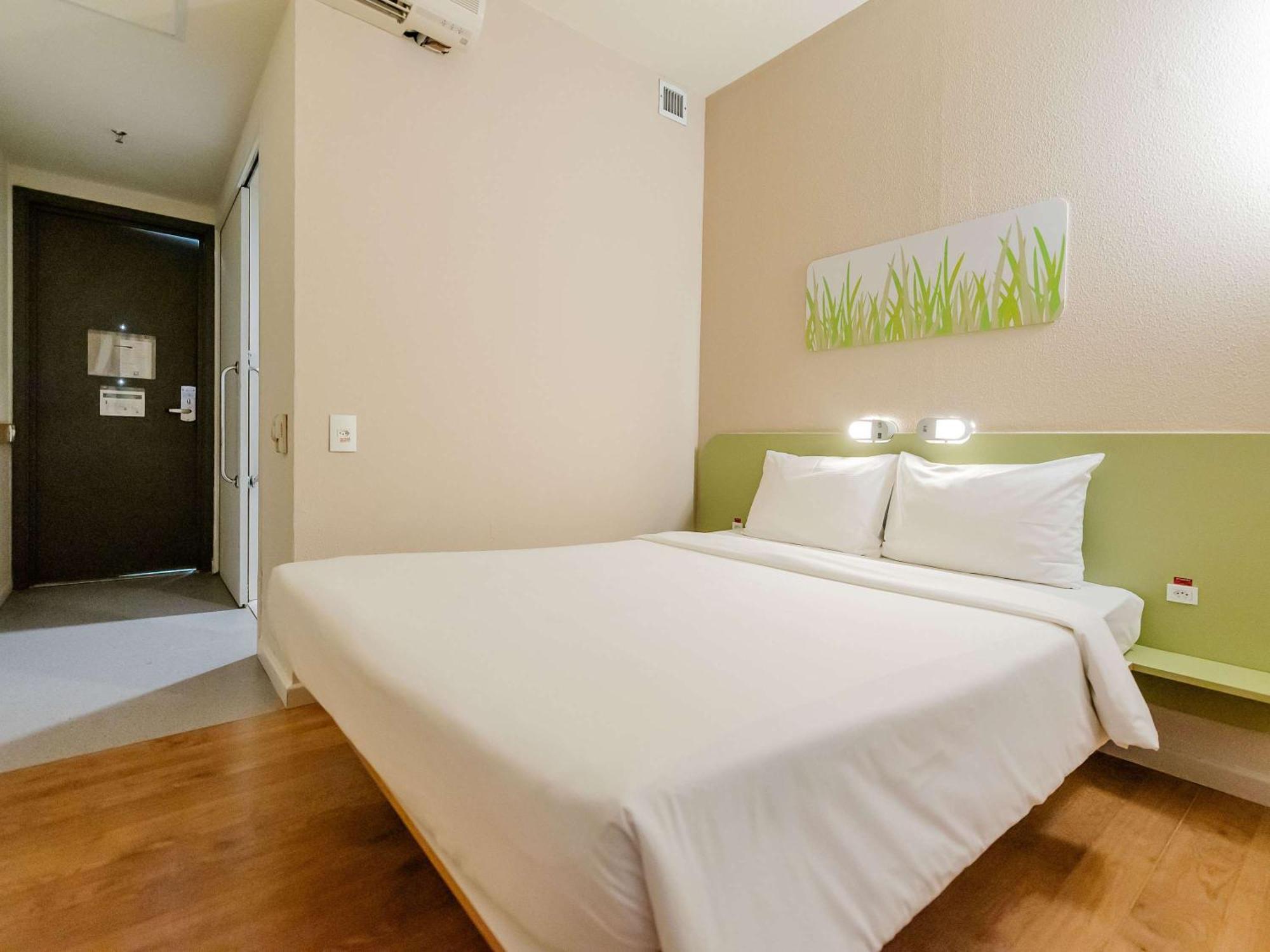 Ibis Budget Vitoria Exterior photo